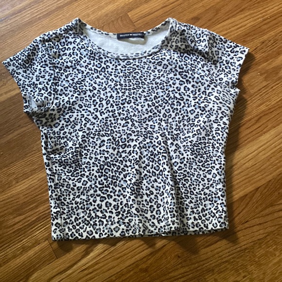 Blue Cheetah Print Discontinued Brandy Melville Crop Top - Picture 1 of 2